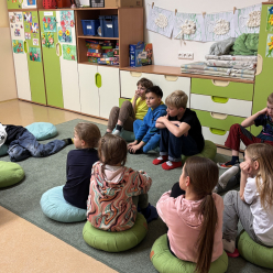 Kouzelná Noc s Andersenem: Žáci v říši Miloše Macourka