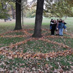 Foto žákovských prací V.A