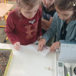 Hoď a najdi odpověď - ŠD